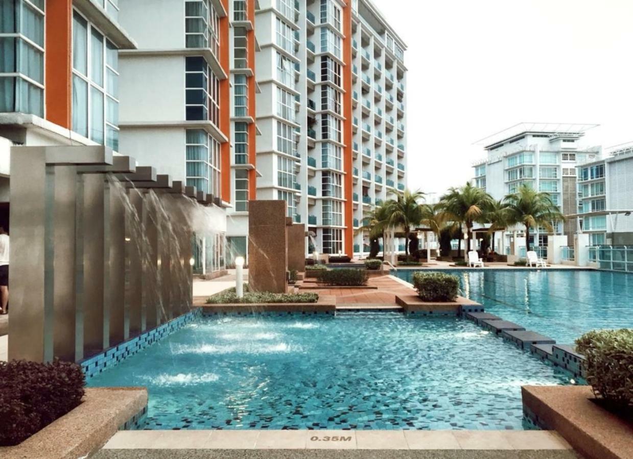 פטלין ג'איה Ara Damansara Oasis Residence, Specious Home 4-8Pax, 8Min Subang Airport, 10Min Sunway מראה חיצוני תמונה